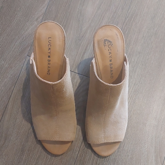 Lucky Brand Tan Mules with Wedge Heel - Picture 2 of 5